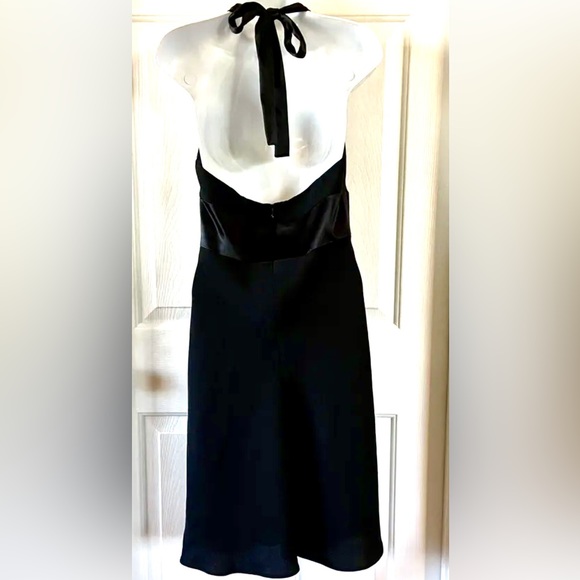 Jones Wear Black V-Neck Halter Cocktail Dress - size 10 - Picture 2 of 8